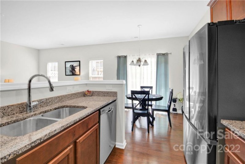 Property image 4 at 7016 Jane Parks Way, Charlotte, NC 28217