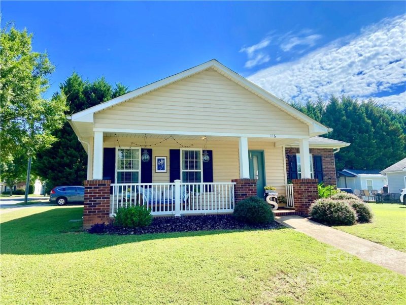 Property image 2 at 116 Pleasant Street, Belmont, NC 28012