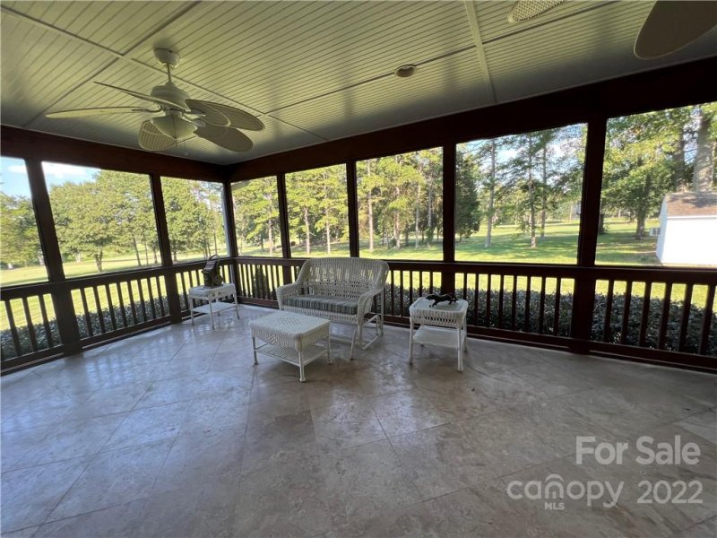 Property image 5 at 438 Pine Island Drive, Charlotte, NC 28214