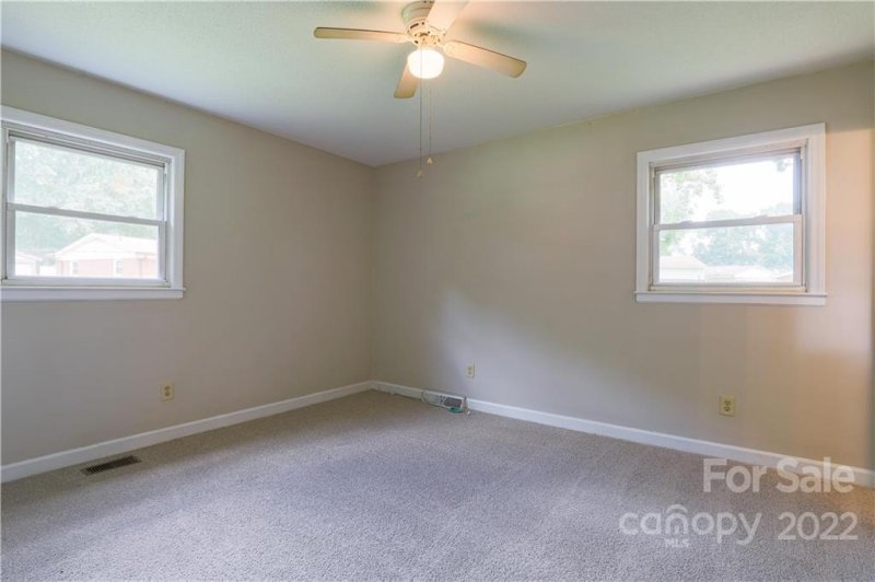 Property image 5 at 213 Fairfield Court, Lincolnton, NC 28092