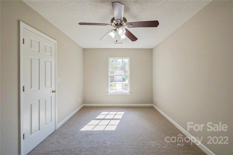 Property image 5 at 2319 Hope Valley Lane, Charlotte, NC 28213