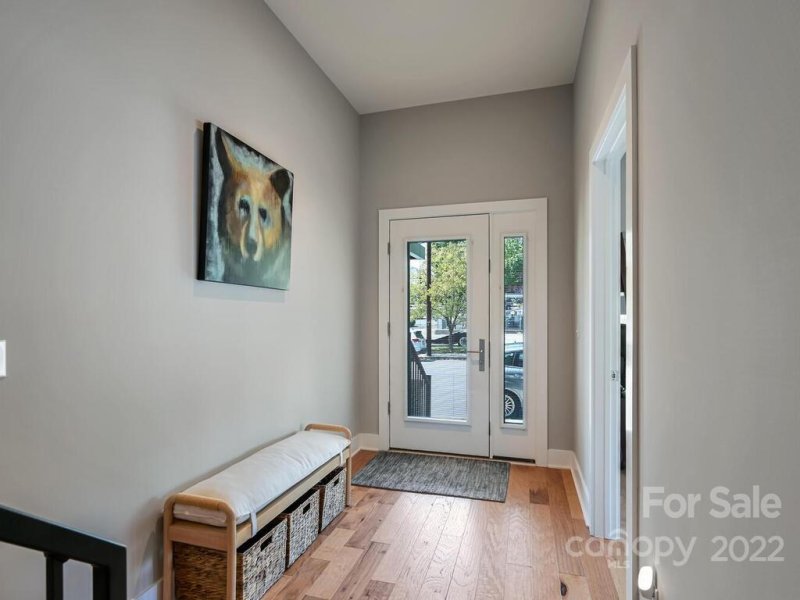 Property image 3 at 16 Bauhaus Court, Asheville, NC 28801