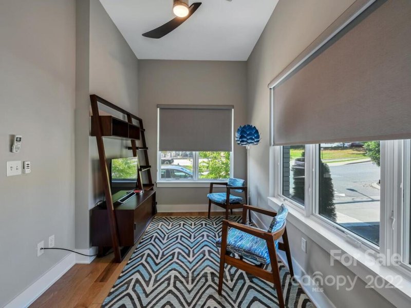 Property image 4 at 16 Bauhaus Court, Asheville, NC 28801