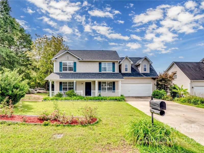 Property image 2 at 141 Golding Drive, Concord, NC 28027