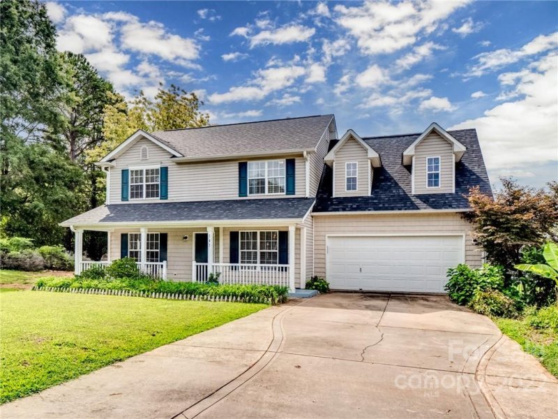 Property image 3 at 141 Golding Drive, Concord, NC 28027