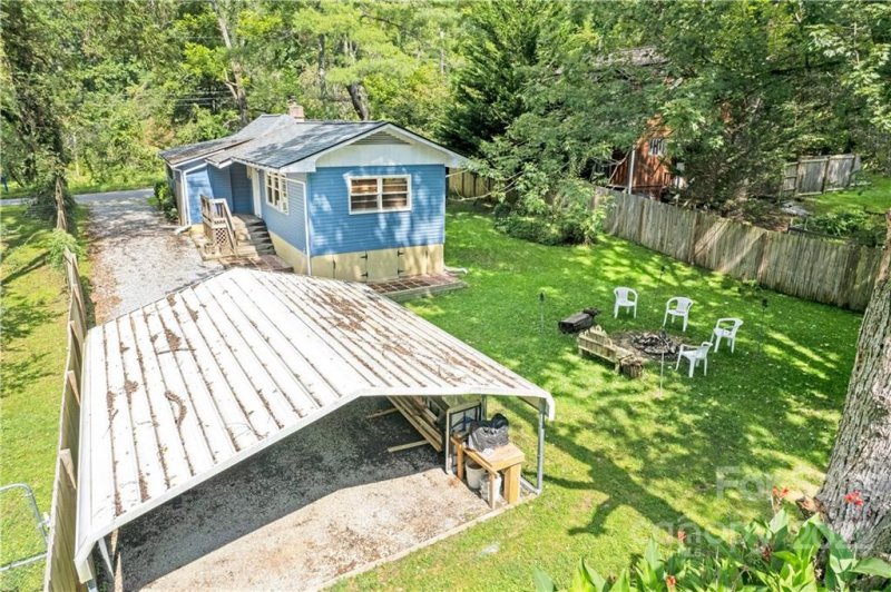 Property image 4 at 703 Miami Terrace, Hendersonville, NC 28791