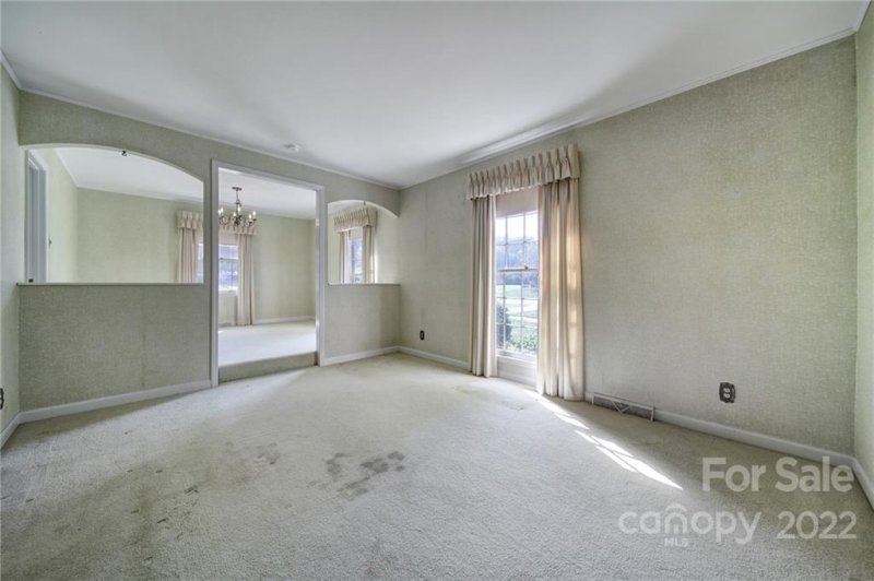 Property image 4 at 1416 Mcilroy Road, Charlotte, NC 28212