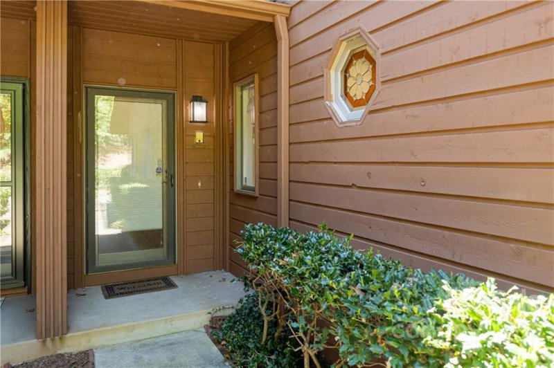 Property image 4 at 203 Woodfield Drive, Asheville, NC 28803