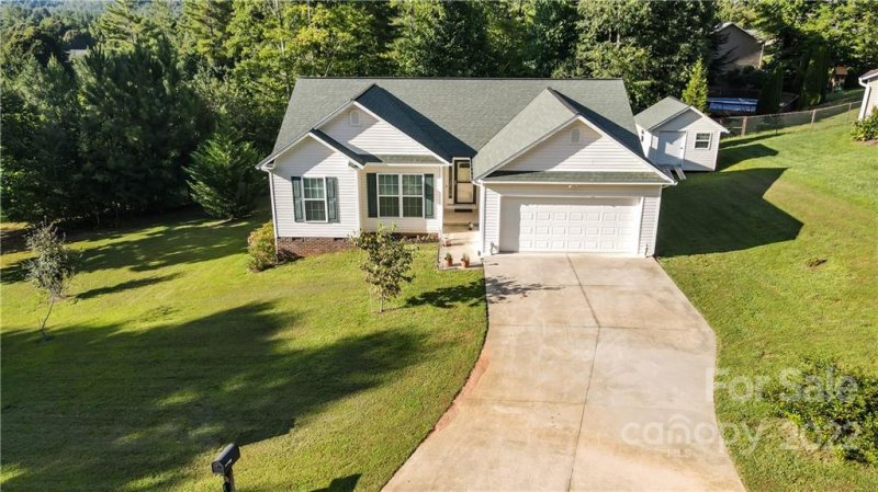 Property image 2 at 225 Forest Glen Way, Morganton, NC 28655