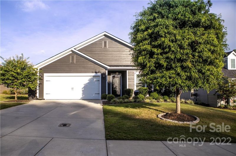 1146 Ellington Downs Way