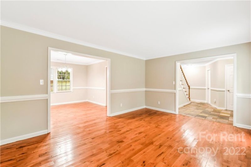 Property image 5 at 7311 Canyon Drive, Charlotte, NC 28262
