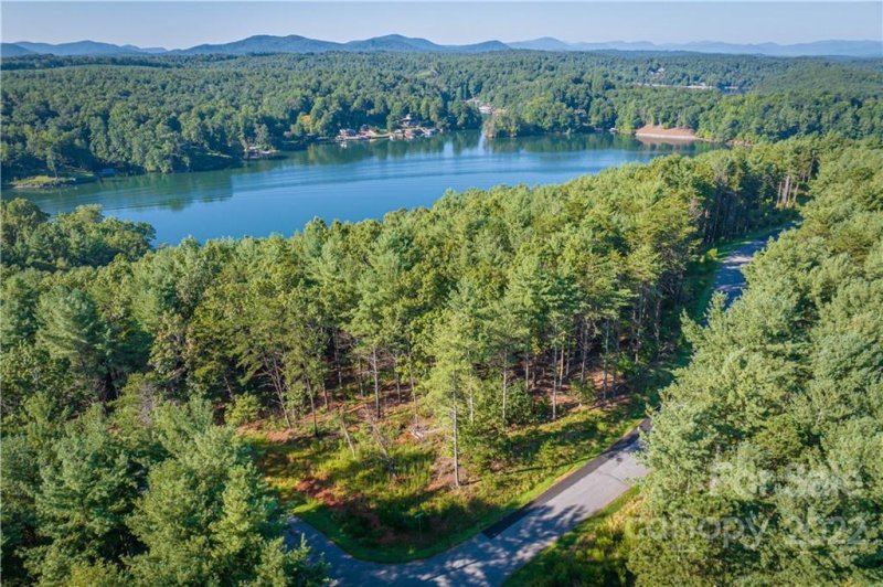 Property image 3 at 27 W Point Drive, Nebo, NC 28761