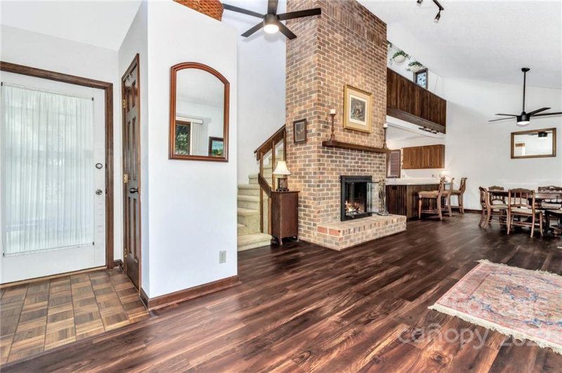 Property image 4 at 601 Woodfield Drive, Asheville, NC 28803