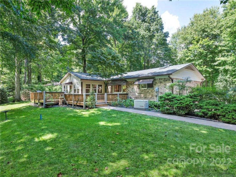 Property image 3 at 252 Haywood Knolls Drive, Hendersonville, NC 28791