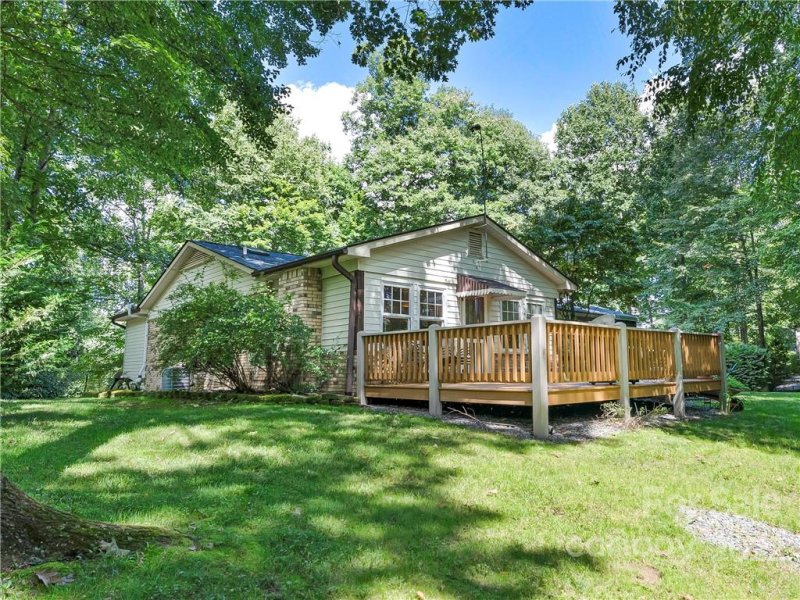 Property image 4 at 252 Haywood Knolls Drive, Hendersonville, NC 28791