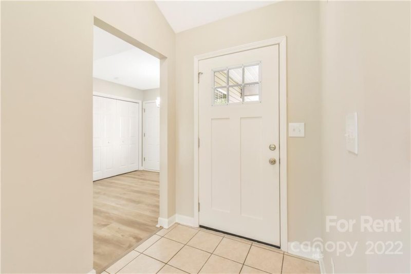 Property image 4 at 11310 Silver Glen Lane, Charlotte, NC 28262