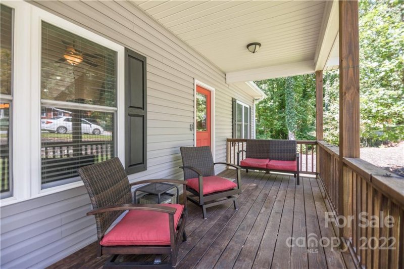 Property image 5 at 223 Mansfield Street, Hendersonville, NC 28791