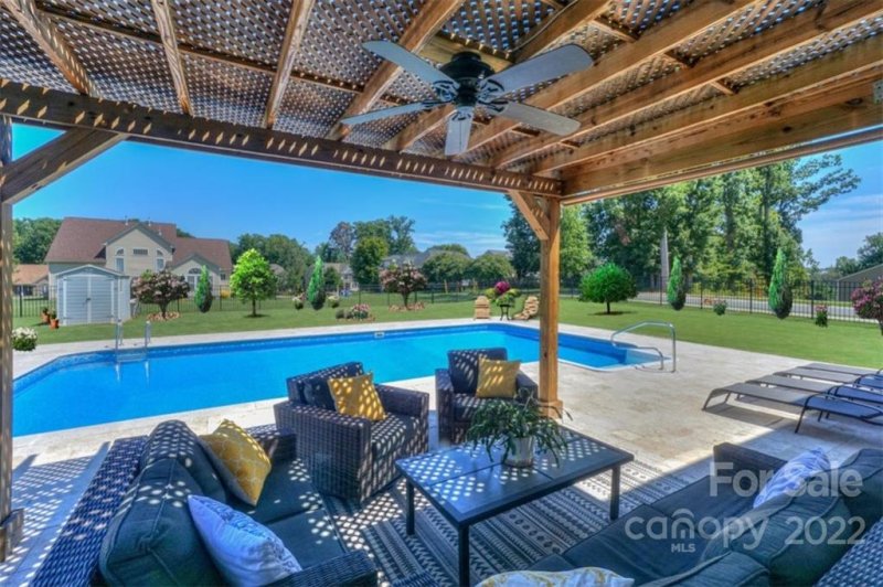 Property image 4 at 193 Sassafras Road, Mooresville, NC 28115