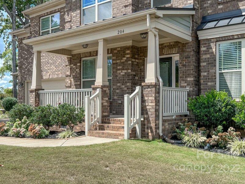 Property image 3 at 204 Kentmere Lane, Clover, SC 29710