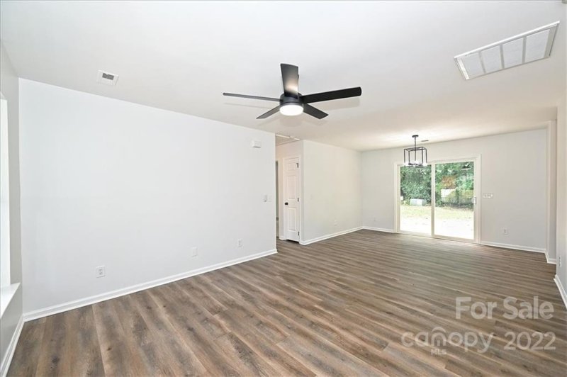 Property image 2 at 1317 Eagle Ridge Drive, Charlotte, NC 28214