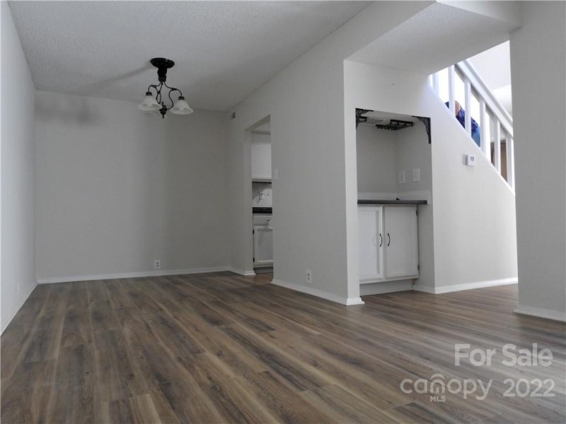 Property image 2 at 7015 Stonington Lane, Charlotte, NC 28227