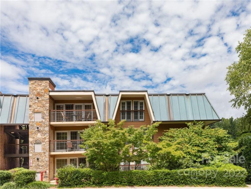 Property image 2 at 415 Bowling Park Road, Asheville, NC 28803