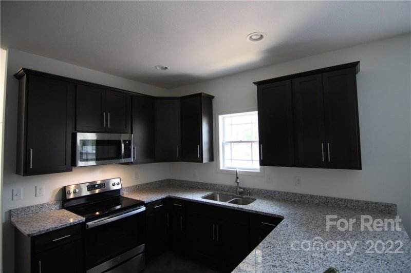 Property image 3 at 221 Dublin Lane, Columbus, NC 28722