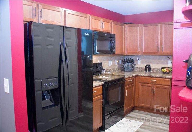 Property image 5 at 347 Cornielle Lane, Charlotte, NC 28216