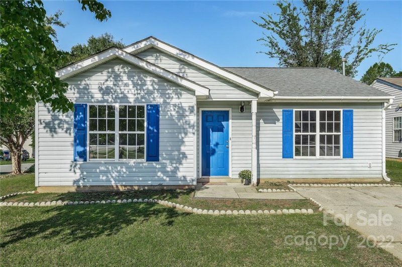 Property image 2 at 2305 Brenly Court, Charlotte, NC 28269