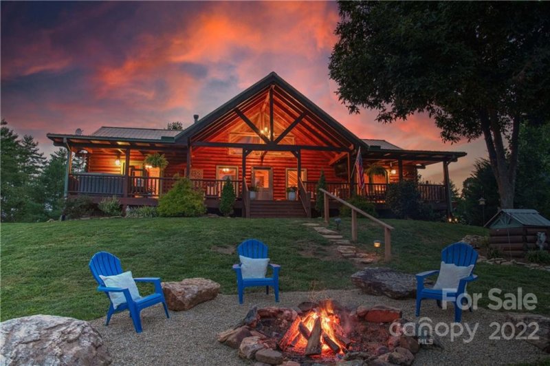 407 Highland Creek Drive