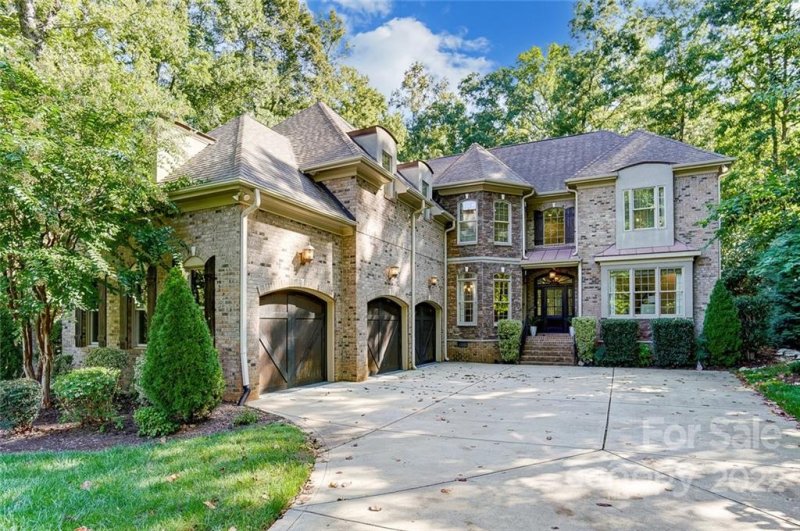 Property image 2 at 3030 Ashford Glen Drive, Matthews, NC 28104