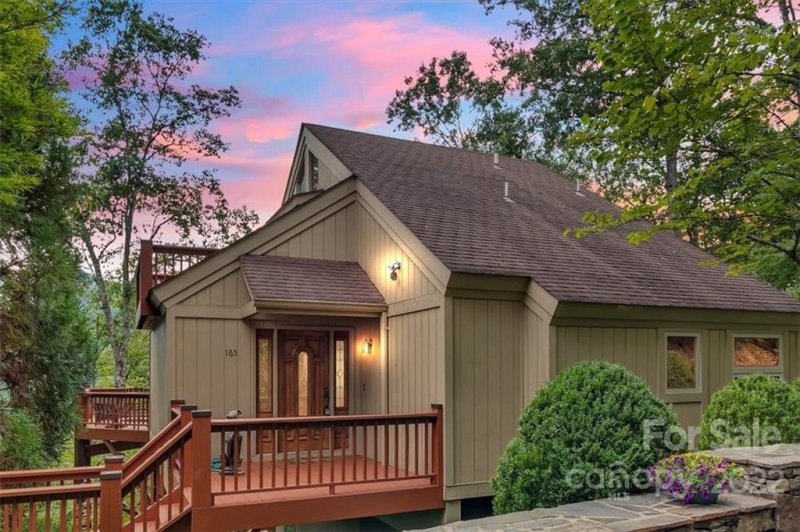 Property image 3 at 165 Sunset Ridge, Whittier, NC 28789