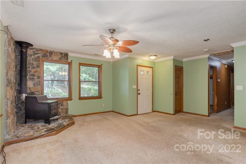 Property image 2 at 18 Ramblewood Trail, Hendersonville, NC 28739