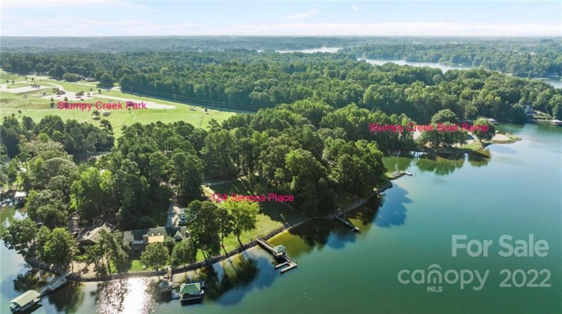 Property image 2 at 124 Seneca Place, Mooresville, NC 28117