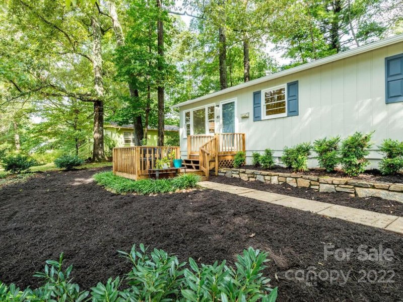 Property image 4 at 49 Harris Avenue, Asheville, NC 28806