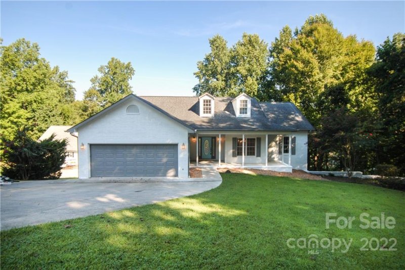 124 Sunset View Lane