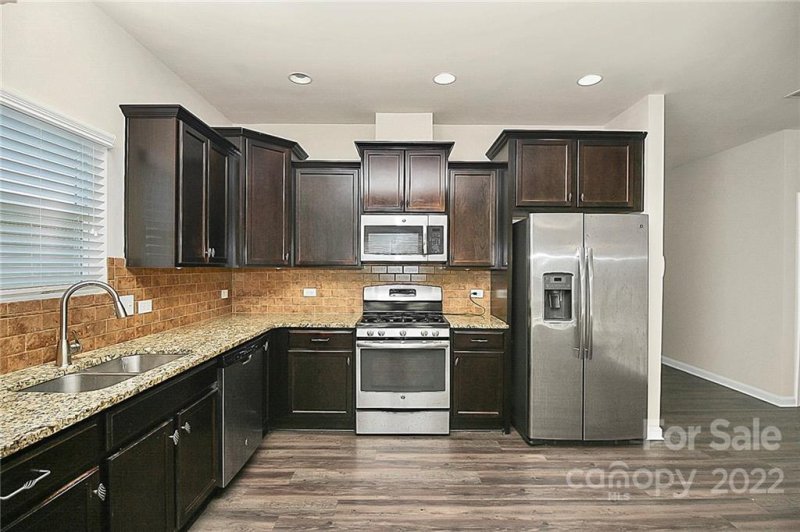 Property image 5 at 9203 Aubrac Lane, Charlotte, NC 28213