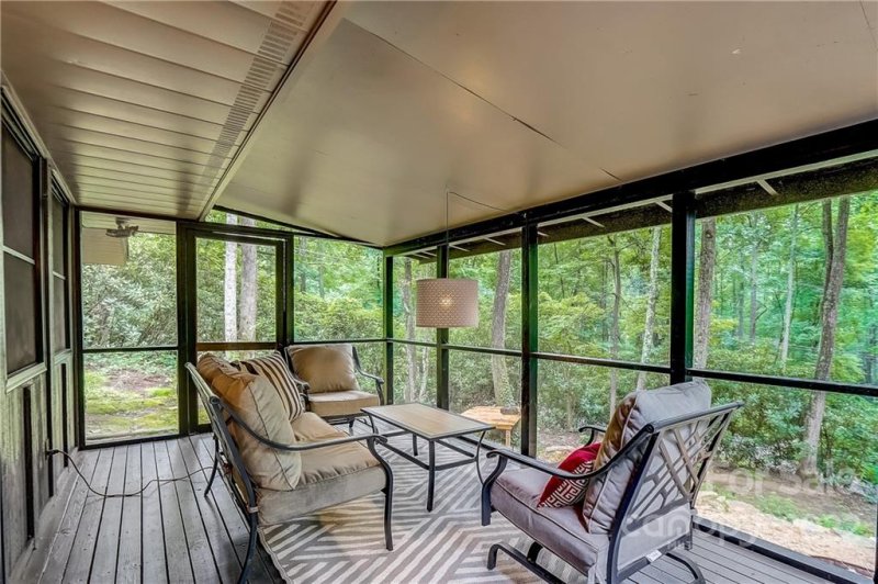 Property image 2 at 117 Bear Rock Road, Hendersonville, NC 28739