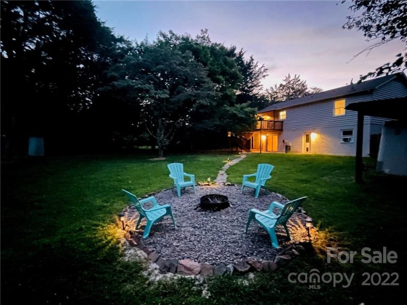 Property image 4 at 105 Brockway Drive, Mooresville, NC 28117