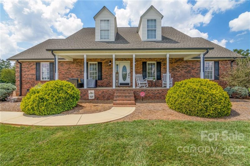 Property image 2 at 805 Settlers Drive, Cherryville, NC 28021