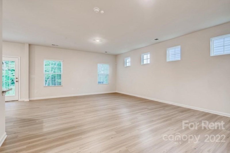 Property image 5 at 3466 Melwood Estates Drive, Denver, NC 28037