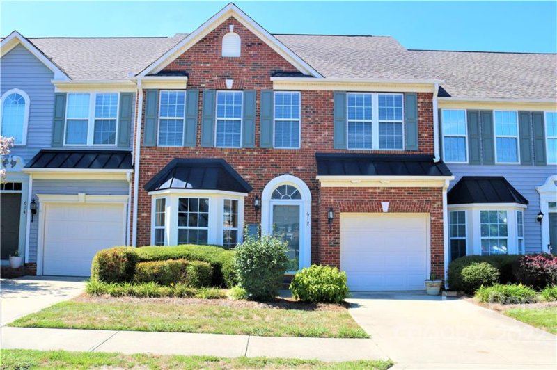 612 Bayou Circle