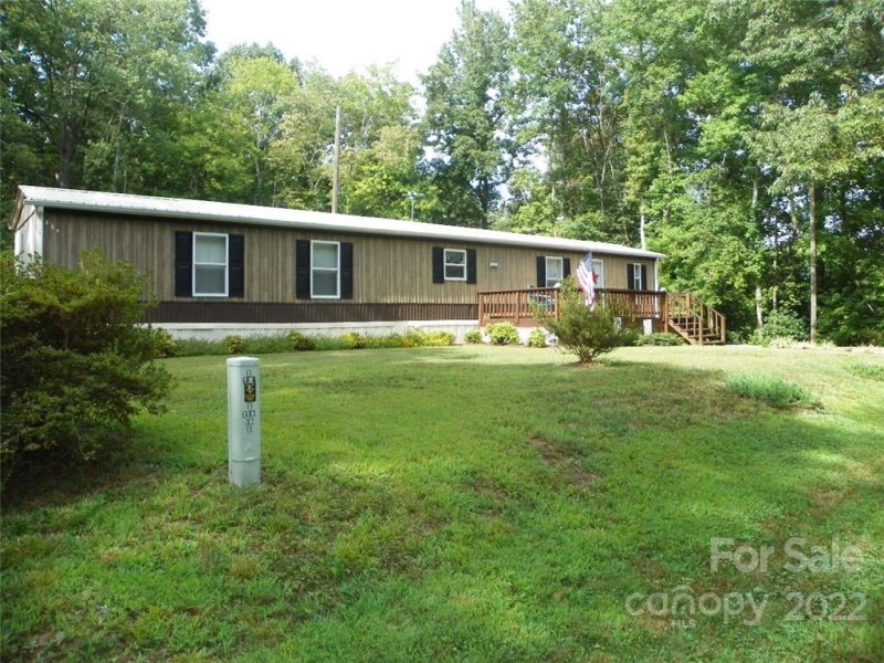 Property image 2 at 217 Eighth Avenue, New London, NC 28127
