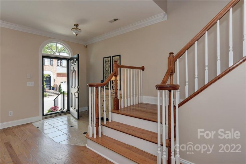 Property image 5 at 9410 Bonnie Briar Circle, Charlotte, NC 28277