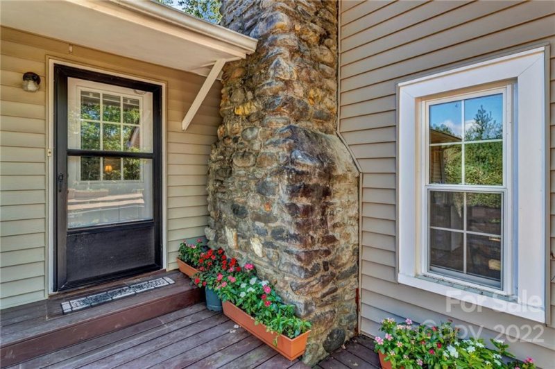 Property image 4 at 32 Tucker Road, Black Mountain, NC 28711