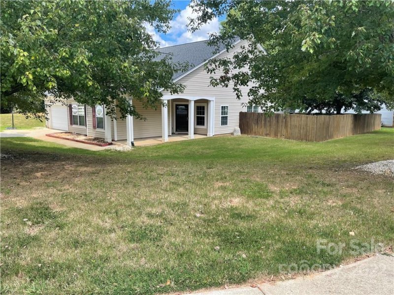 Property image 2 at 1179 Madison Green Drive, Fort Mill, SC 29715