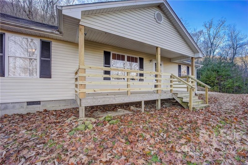 Property image 5 at 75 Bear Rock Loop Road, Hendersonville, NC 28739