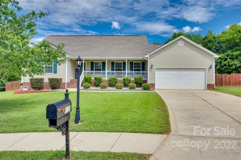547 Pennyfields Lane
