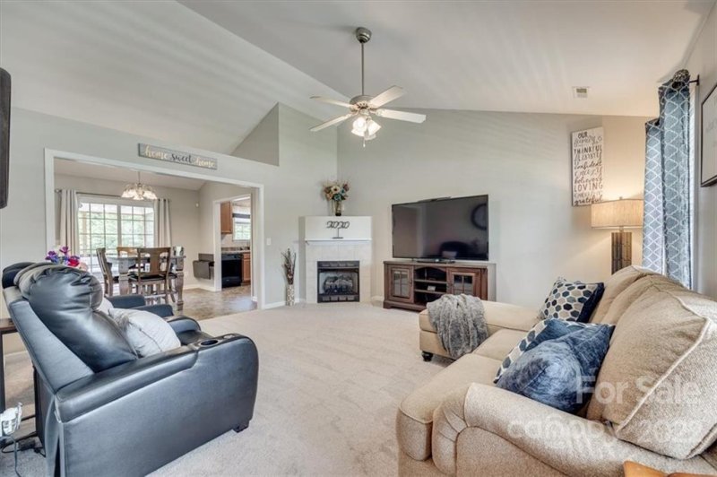 Property image 4 at 547 Pennyfields Lane, Clover, SC 29710