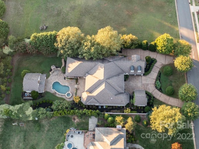 Property image 3 at 4024 Blossom Hill Drive, Matthews, NC 28104